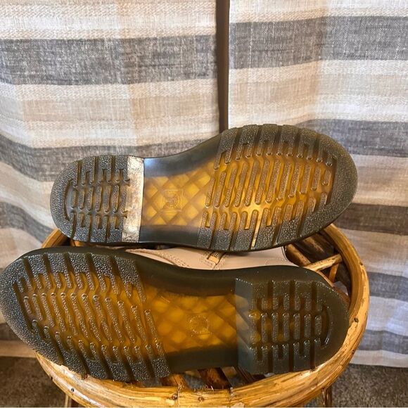 Doc Martens Vintage Taupe Combat Boots Size‎ 3 - Picture 9 of 9